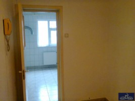 apartament-2-camere-confort-1-decomandat-in-ploiesti-zona-vest-6